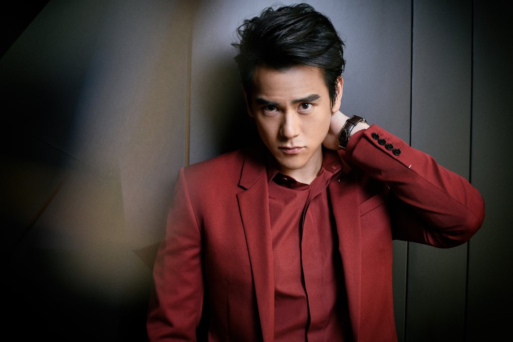 dramapotatoe's tweet photo. Happy 38th birthday to #EddiePeng! 🎂 The actor is best known for roles in #ChinesePaladin, #TheYoungWarriors, #OperationMekong, #FleetofTime, #Duckweed, #HiddenMan, #RiseoftheLegend, and much more. Catch him next in #TheRescue and #LoveAfterLove!
#彭于晏 #pengyuyan https://t.co/SwJGwIrx6K