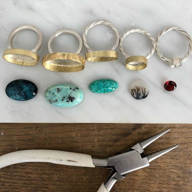 Our @oxotowerwharf gallery is of course closed for the foreseeable future but our website is still up and running, and our jewellers who are able to are still working away at their benches, still taking commissions. We are always happy to chat to you ove… ift.tt/3afOmdm