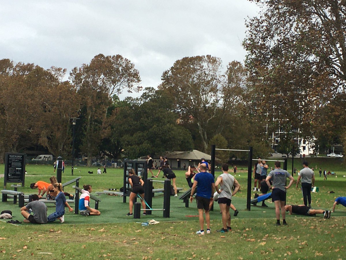david_a_rowley's tweet photo. Social distancing Rushcutters Bay style https://t.co/hysQJiTkKz