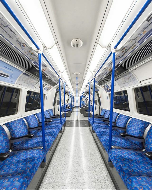 London Instagram (@londongramer) on Twitter photo You know what to do. #StayAtHome ❤️🙏🏼
______________________________________________
📸 <a href="/chrisjdalton/">Chris Dalton</a> 🔥 #thisislondon #london #tfl #londonunderground #londonlife #lockdown #covid_19 #coronavirus #covid19 ift.tt/2WG20mc You know what to do. #StayAtHome ❤️🙏🏼
______________________________________________
📸 <a href="/chrisjdalton/">Chris Dalton</a> 🔥 #thisislondon #london #tfl #londonunderground #londonlife #lockdown #covid_19 #coronavirus #covid19 ift.tt/2WG20mc