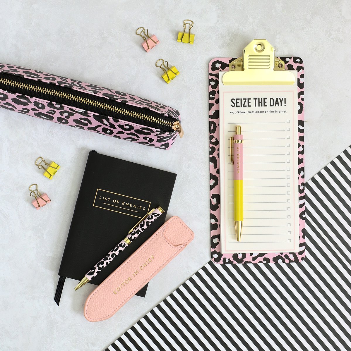 Blush pink leopard print - what more could you want? Brand new for SS20 💕⁠
.⁠
.⁠
.⁠
.⁠
.⁠
.⁠
#porticodesigns #stationery #stationeryaddict #stationeryfinds #alicescott #leopard #leopardprint #blush #blushpink #pink #pastel #seizetheday #deskgoals #goals #stripes #SS20