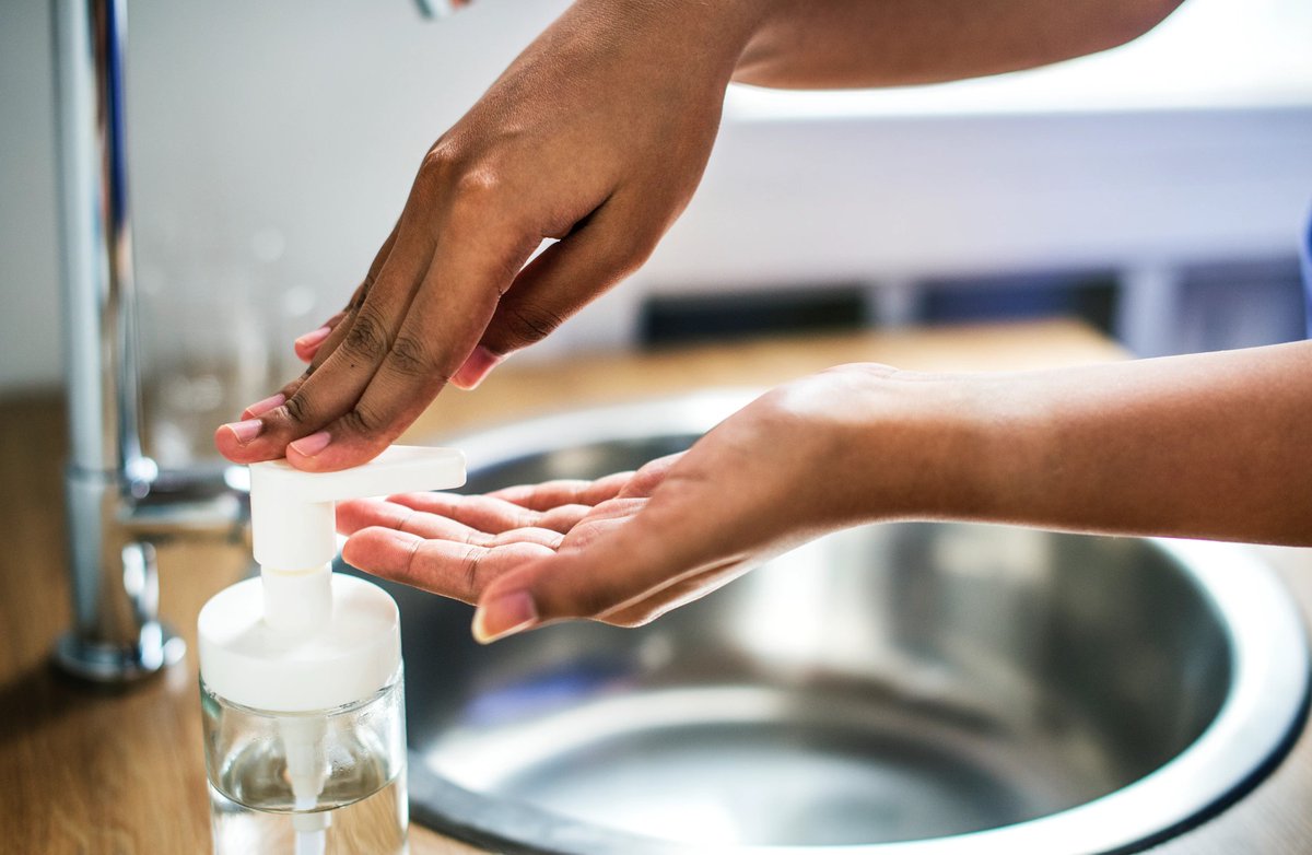 Advancedh2oguy's tweet image. Are you staying in?? Don&apos;t forget to drink plenty of water and get your vitamin C to stay healthy during this time! Oh, and wash your hands! #AdvancedWaterSolutions