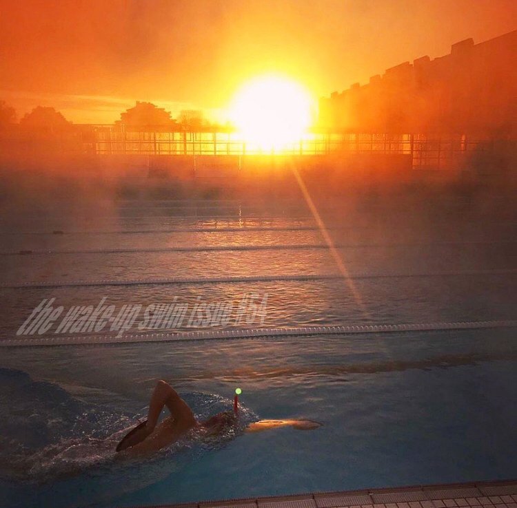 SwimmingWizrd's tweet image. #thewakeupswim issue 54 is out this morning. 10 Ways to turn this Difficulty into Opportunity. 📷: @duo_swimcoach
#swimmingwizard