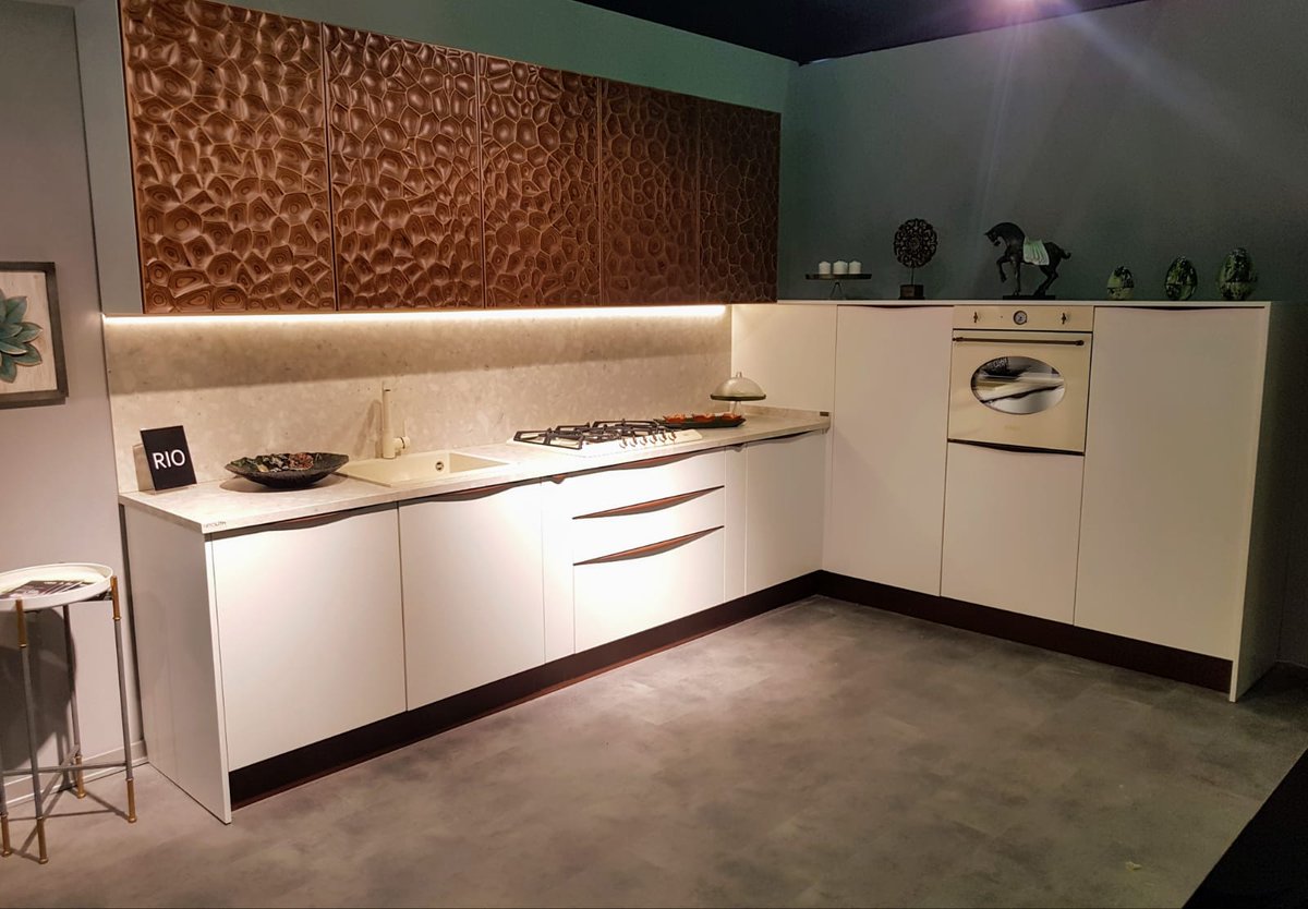 emiraystone's tweet photo. CNR EXPO ] UNICERA Seramik, Banyo, Mutfak Fuarı...
#emiraystone #özcanlaryapı #cnrexpoistanbul #unicera2020 #vienamutfak #neolith #mutfaktezgahı https://t.co/CezNznqtzZ