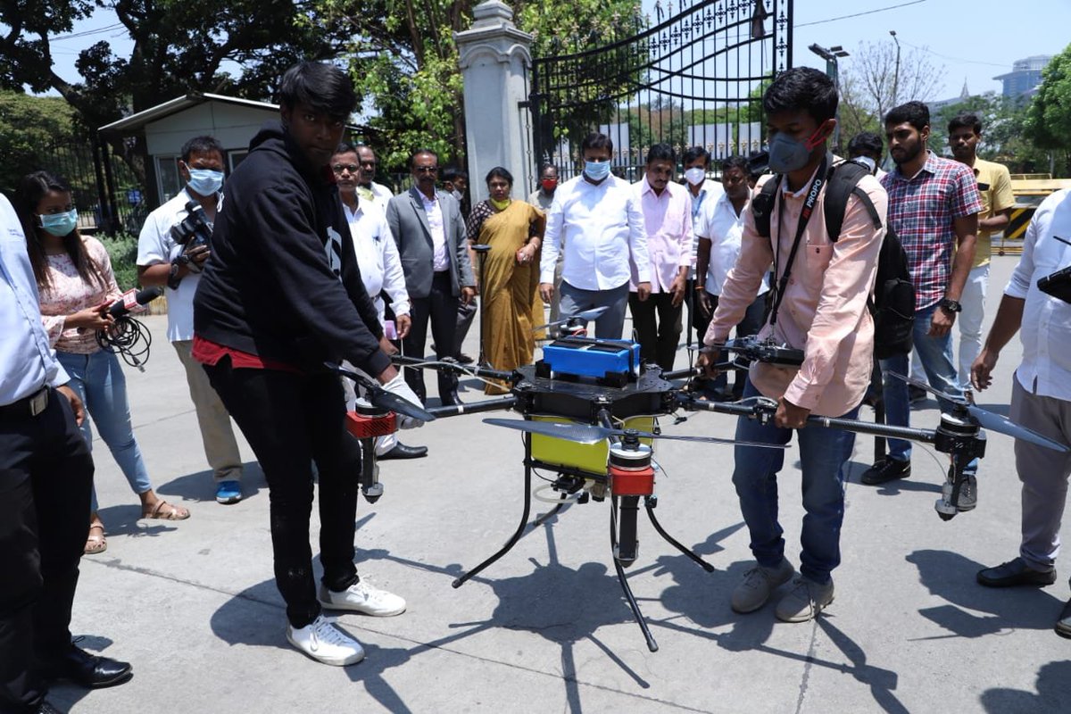 Disinfectants will be sprayed using drones to sanitize public spaces. Mechanical sweepers to be deployed for intensive cleaning. Jetting machines from #BWSSB will be employed in this exercise. #BBMP #StayHome #BreakTheChain #Coronaindia #Covid_19india #StayHomeStaySafe