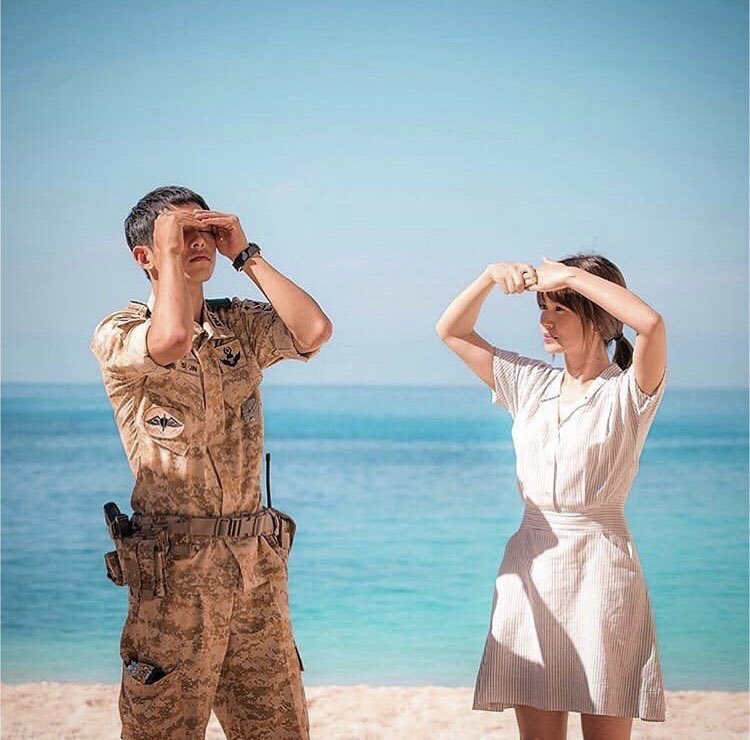 太陽の末裔読み方と韓国語は 名前の由来や英タイトルの意味も解説します 胸キュン韓流ドラマにlock On