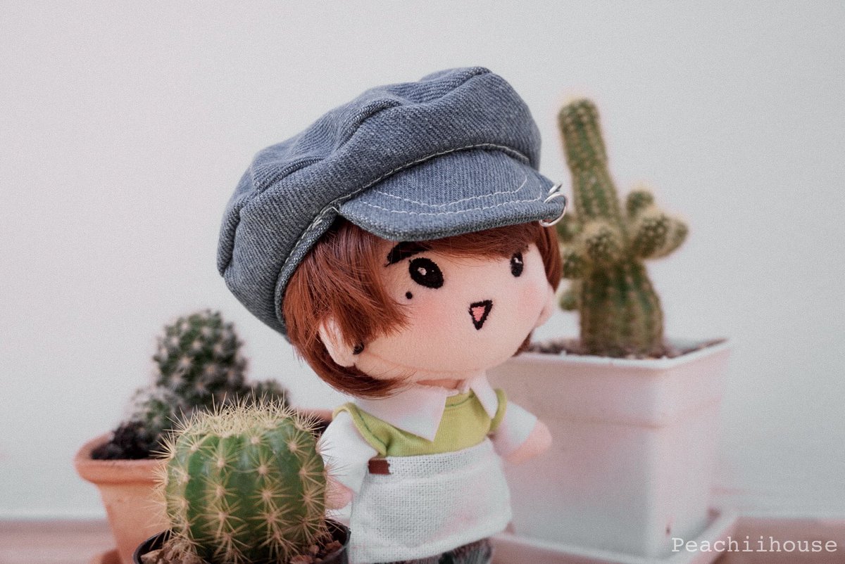 peachinyourarea's tweet photo. 🥒: ทุบพนมะเล่นกะน้อมเยยง้าาา น้อมคอสเพลย์เป็นพี่ติวเตอร์ #Saint_Sup จากเรื่อง #WHYRUtheseries ไงงงงง~ กะเหมือนๆมั้ยคร้าบบบบ☺️💕
ปล. ดอกไม้มะมี ใช้แคคตัสไปก่อนเนอะ😂 https://t.co/eVMkkWBSYh