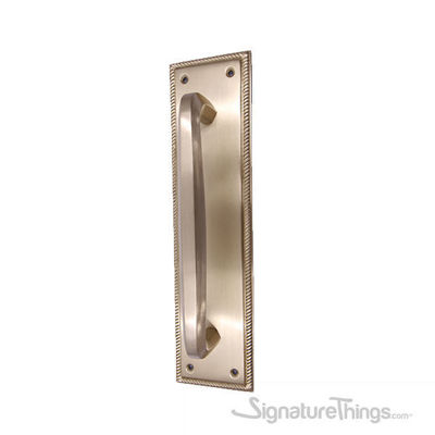SignatureThings's tweet image. Solid Brass Roped Pull Plate With Hexagon Bar Door Handle Originally meant to eliminate wear on frequently used interior doors,  adds ambiance wherever it finds a home
🛒-signaturethings.com/roped-push-pla…
#SignatureStyleHome #BrassDoorHndles #PushPlates #DoorPullPlates #BrassHardware