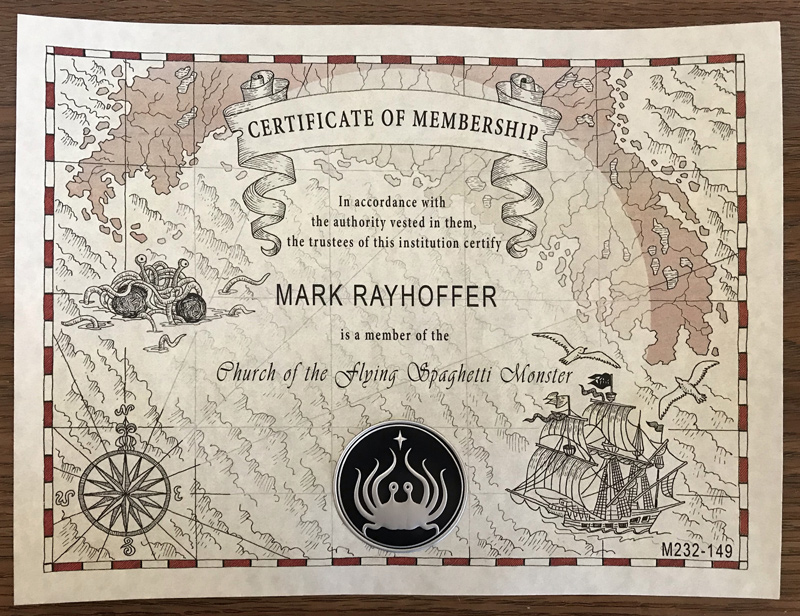 RussianFlying's tweet image. Раминь!
Наш пророк @henderob выпустил новые Сертификаты и карточки! Получить чудо можно за пожертвование от $48 (spaghettimonster.org).
Также действительны и наши Сертификаты - бесплатно: xpalmm.ru/sertifikat/

#Pastafarian #FSM #Пастафарианство #ЛММ