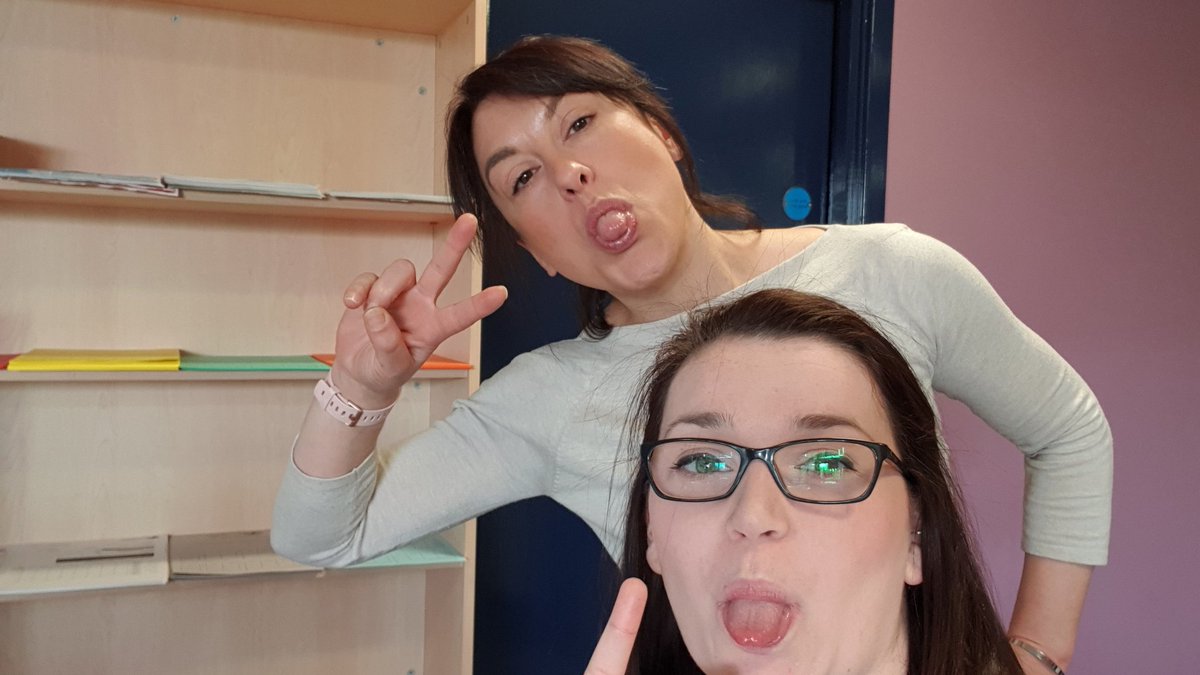 rungymwine's tweet photo. Mrs Hague and I are still hard at it #staysafe #StayPositive #teammelior https://t.co/YqM6KL5nPU