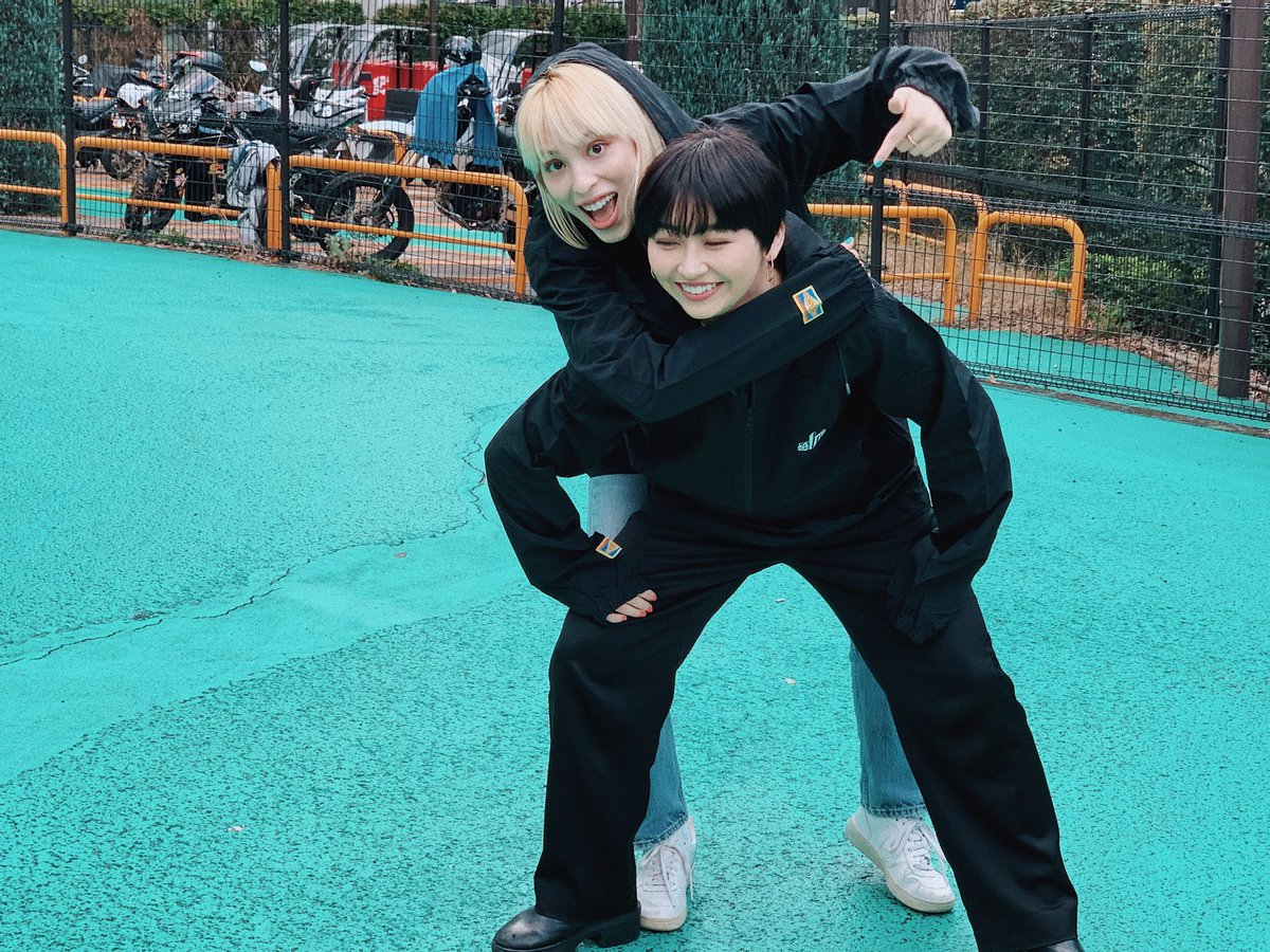 chelmico この犬何？って聞かれて、ちょっと距離が縮むパーカー　Mサイズ ✨chelmico感謝祭Tourグッズ紹介④🥳 『この犬何？って聞かれて