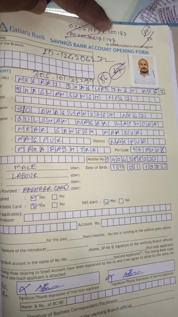 Deepakkahuja2's tweet photo. Friends ye admi fraud hai.please call me 9421102270. https://t.co/napmLLFhiO