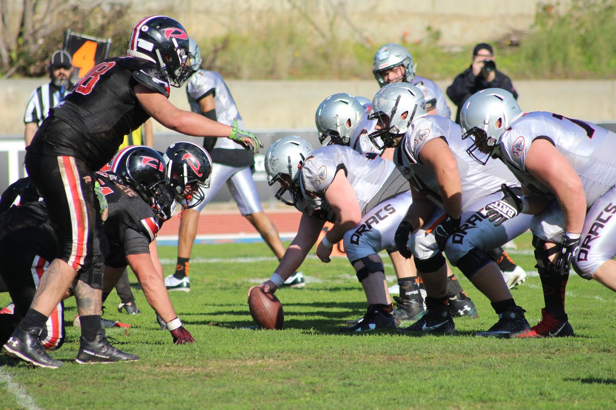 Sigue a tu equipo, aprovecha #YoMeQuedoEnCasa para conocerles mejor
Empieza por estos: <a href="/Sevilla_Linces/">Sevilla Linces</a> <a href="/mercenarioszgz/">Mercenarios Futbol Americano</a> <a href="/CILINCES/">Linces de Elche</a> <a href="/BDN_Dracs/">Badalona Dracs</a> <a href="/wolves_sarria/">Wolves Sarrià de Ter</a>  
Vamos a hacer crecer este deporte entre todos! Invita a tus amigos a que nos sigan también a nosotros
#EnjoyFutbolAmericano