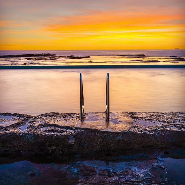 Pre dawn at Coledale pool... Another classic swimming spot in the gorgeous Northern Illawarra.

#sky_sultans #sunriselove #northernillawarra #visitwollongong #visitnsw #seeaustralia #ig_australia #australiagram #ausgeo #aussie_images #wow_australia2020 #… bit.ly/2JcfAFK