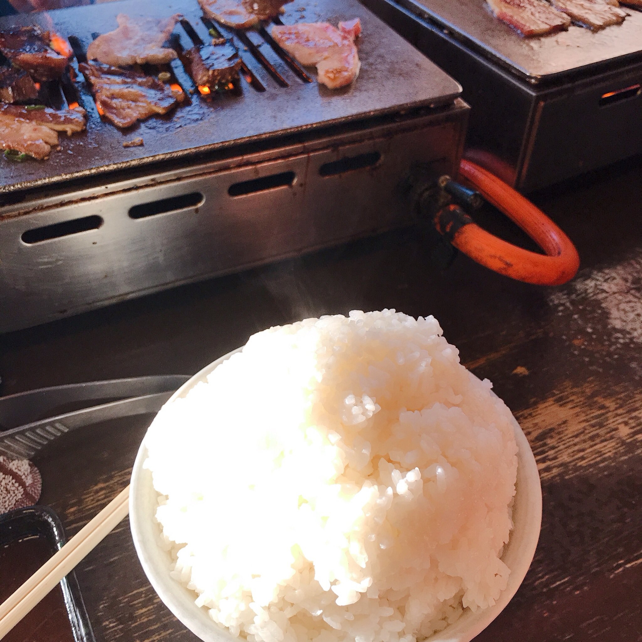 けー 焼肉セブン 大分市 賀来にある人気焼肉店 予約しないとなかなか入れない 肉も美味しいけど なんといっても安い 男4人で18 000円 写真は 分けあえるご飯 やばすぎ 食べ歩き 焼肉 大分市 焼肉セブン ディナー T Co
