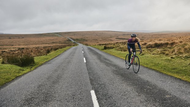 One ride per day permitted as UK goes into coronavirus lockdown. cyclist.co.uk/news/7927/one-…