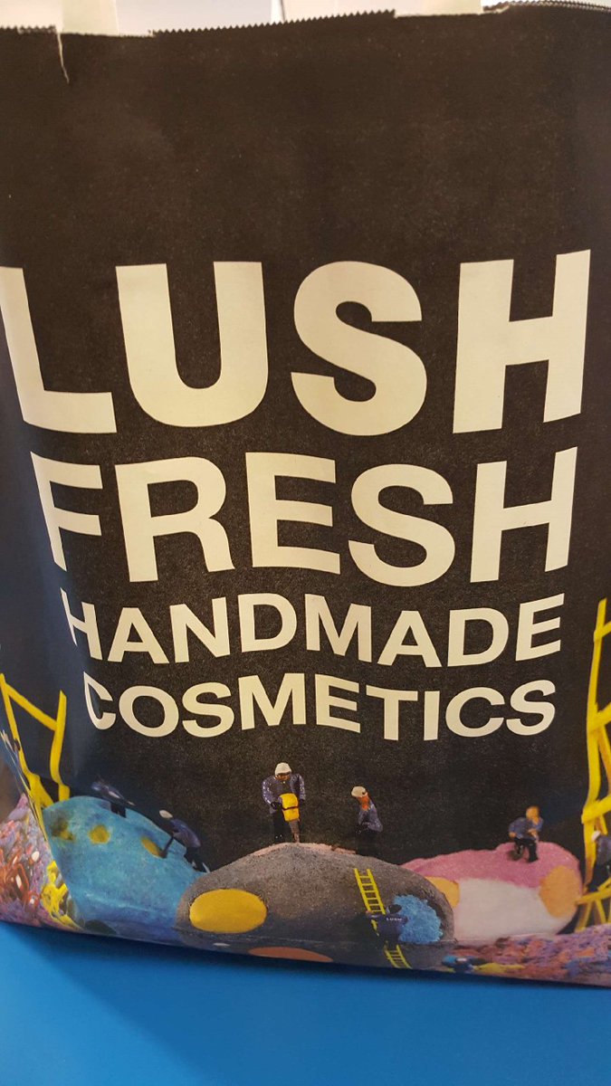 Many, many thanks to <a href="/LushLtd/">LUSH UK</a> Trafford Centre for thinking of us yesterday. Your kind gift will make essential hand washing a pleasure for pupils &amp; staff 🧼 💖🖐️🖐️