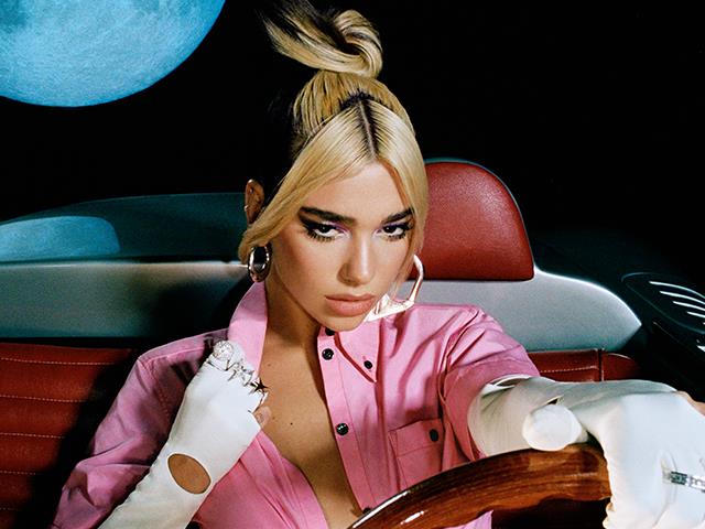 LiveNationES's tweet photo. Los conciertos de Dua Lipa en Madrid y Barcelona, previstos para el 26 y 28 de abril, se reprograman al 14 de febrero de 2021 en el Palau Sant Jordi de Barcelona y el 16 de febrero de 2021 en el Wizink Center de Madrid. Las entradas siguen siendo válidas para las nuevas fechas. https://t.co/O6aHPSj0hX