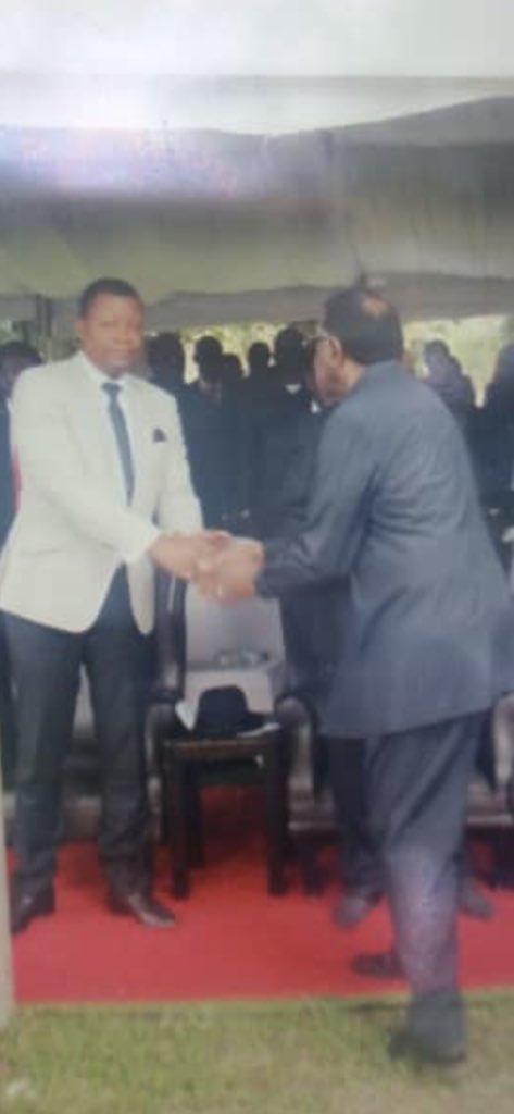 Held a tele call meeting with Pres <a href="/hagegeingob/">Dr Hage G. Geingob</a> this morning on the Covid 19 epidemic and agreed on possible measures we as nation should take. We await gov to announce them in due course. Leaders and society must unite in confronting the epidemic. Our 1st call in five years🙏🏿