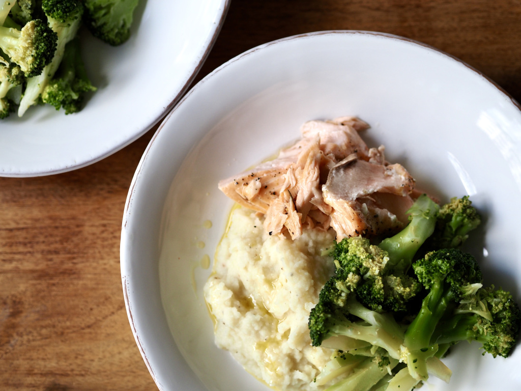 Lachs mit Trüffel-Selleriepüree marymedeli.com/2020/03/24/lac…