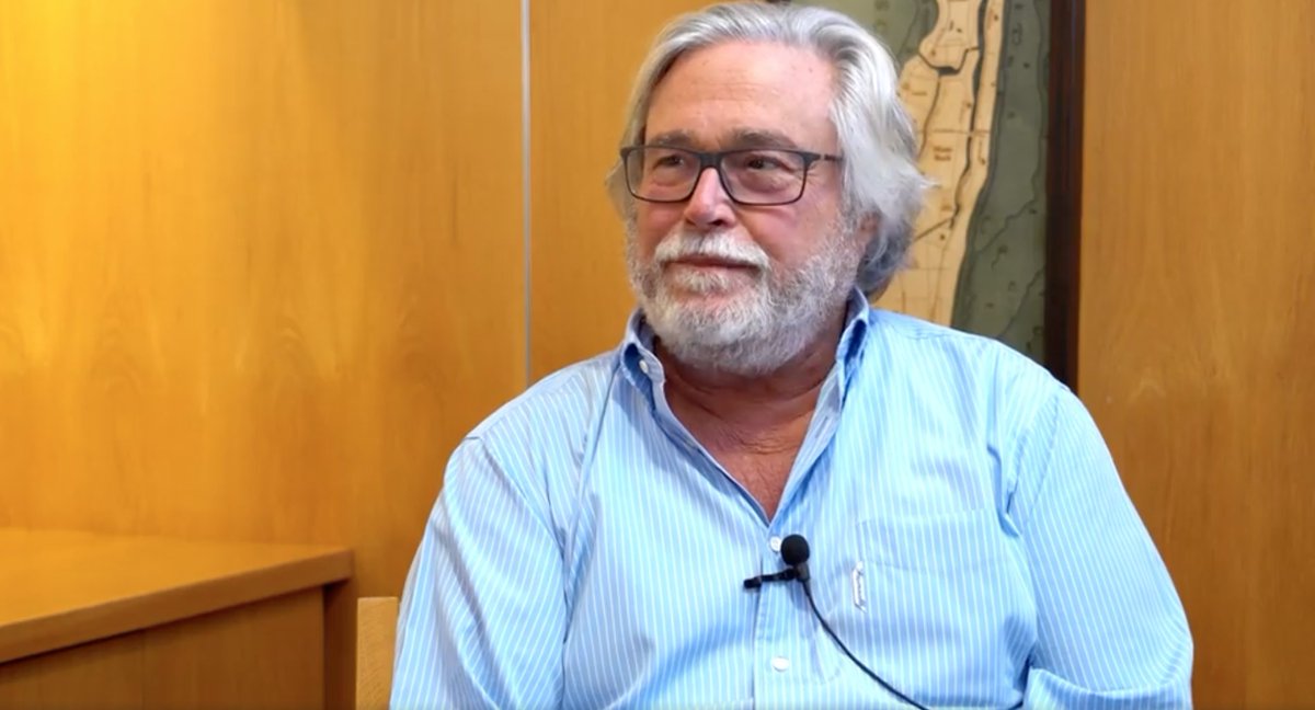 CruiseAdviser's tweet photo. Carnival Corporation chairman Micky Arison addresses travel agents; Poseidon Expeditions suspends cruises; FCO tells travelling Brits to return. More updates here: https://t.co/lKhgK3nXLm https://t.co/5zK0SCjlW2