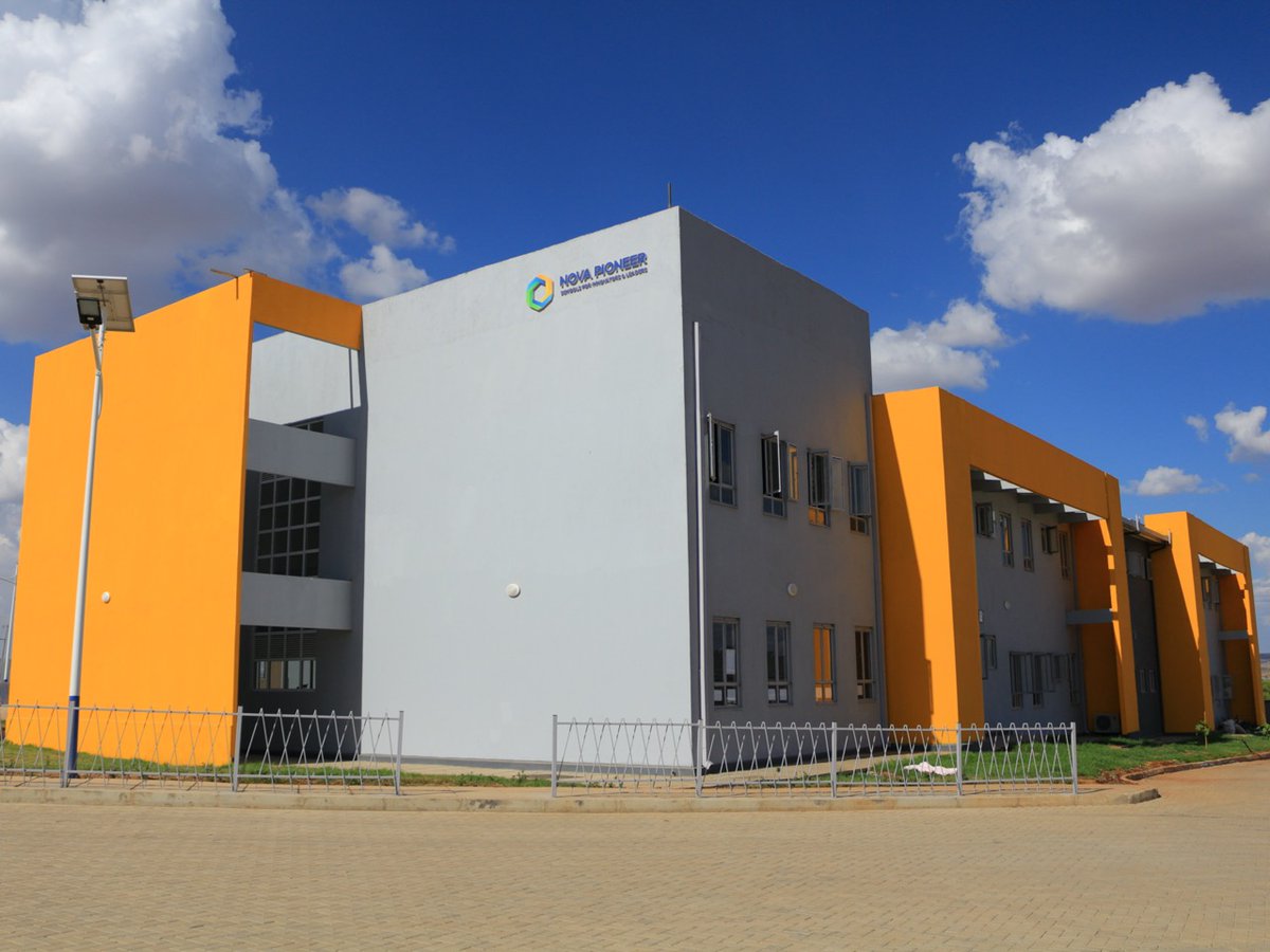 novapioneer_ke's tweet photo. Our schools have remained closed following the Government's directive on COVID-19 to practice social distancing.

Our students remain engaged via virtual classrooms.

How are you keeping engaged? Send us pictures.
#IWillStayAtHome
#atNovaPioneer #Education 
#SolutionsFirst https://t.co/eRfjjJgody