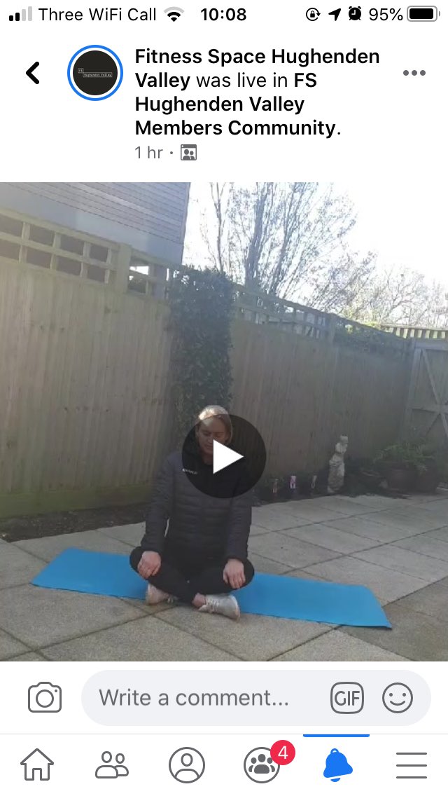 sprod_karen's tweet image. Online Stretch class with Darcy this morning from @Fitness_SpaceUK #HughendenValley thank you.  What was needed after last night’s RunCon @AliJYoung #NeverTrainAlone