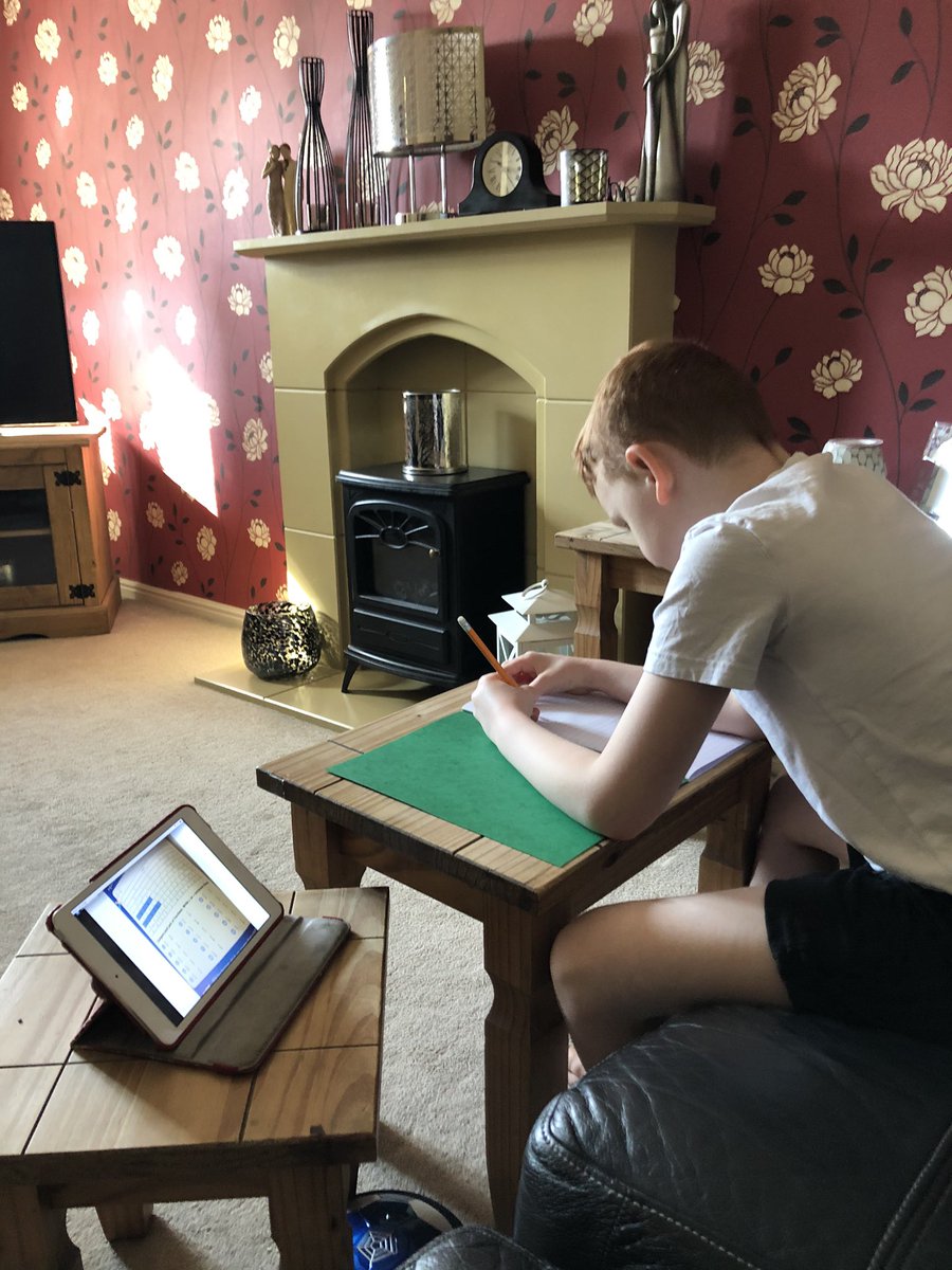 cullensat422's tweet image. Who is this boy? Fractions leave me alone I’ve got this (me told) so impressed he’s trying! #lessontwo #maths