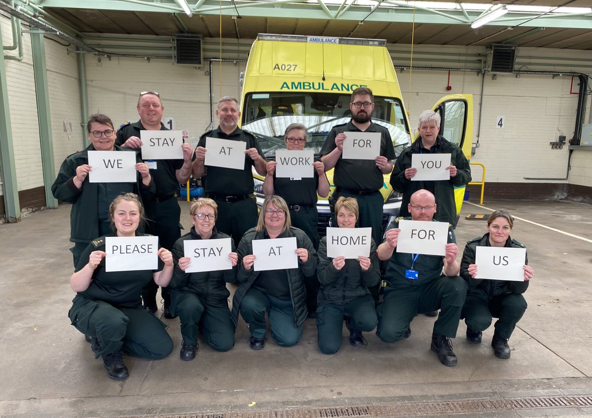 #StayAtHomeSaveLives 💚🚑