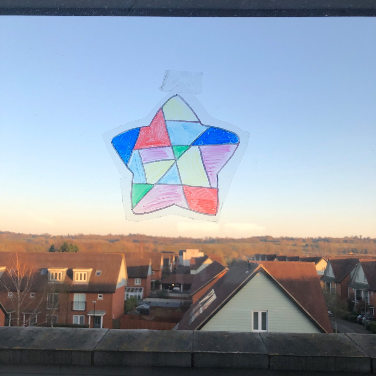 Are you looking for something creative to do at home? Why not make a stained glass effect on your window to brighten up your &amp; your neighbours' view? Read Beccy's blog and share a photo of your creations with us!
maryfrancestrust.org.uk/how-to-make-a-… <a href="/thecraftyhareuk/">The Crafty Hare</a> #StayAtHomeChallenge