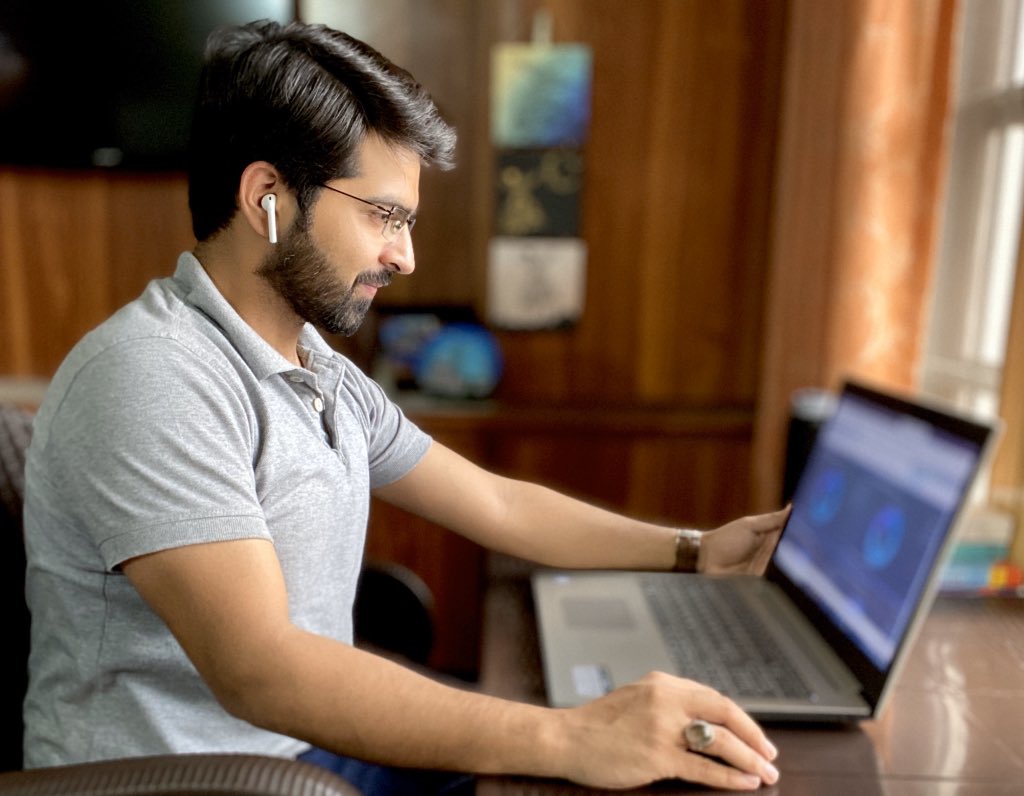 ahmadbintehsin's tweet image. Glad that i’m working for a company which is not only making world a better place by providing clean and green energy but also giving the employees confidence to work from home. #StaySafewithSkyElectric  #intelligenceatwork #poweringup #skyelectric #cleanandgreenpk  #solarenergy