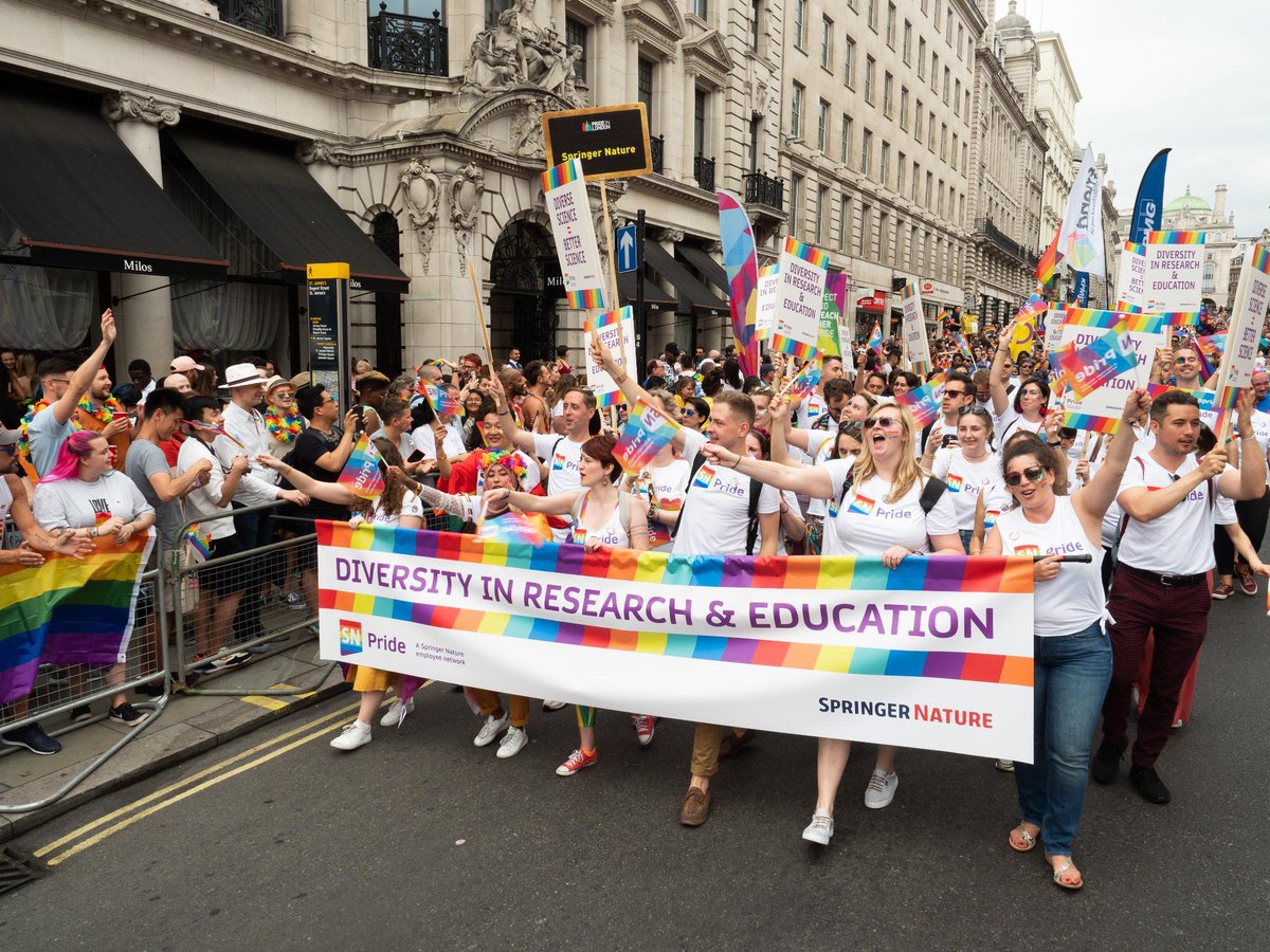 SpringerNature's tweet photo. In 2019, 50 #SNPride members joined the London Pride Parade for the first time, calling for greater diversity in research & education. Learn more about our activities to support D&I on our website. https://t.co/uEAltBlCCj And in our 2019 #ResponsibleBusiness report this Thursday. https://t.co/JnHVwvF4UM