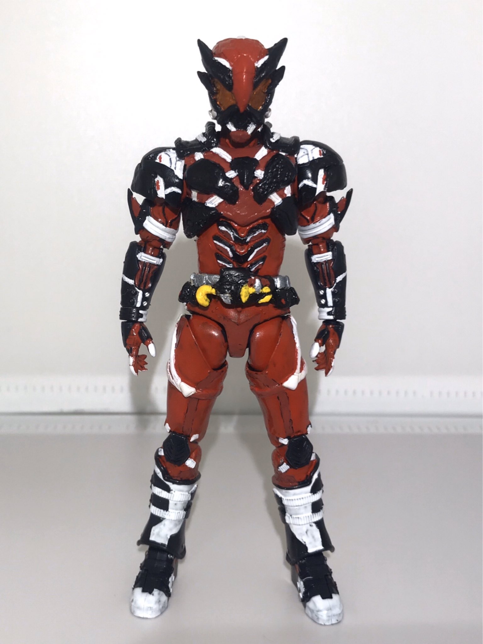 定番入荷 仮面ライダー雷 フィギュアーツ 通販 SHF仮面ライダー雷