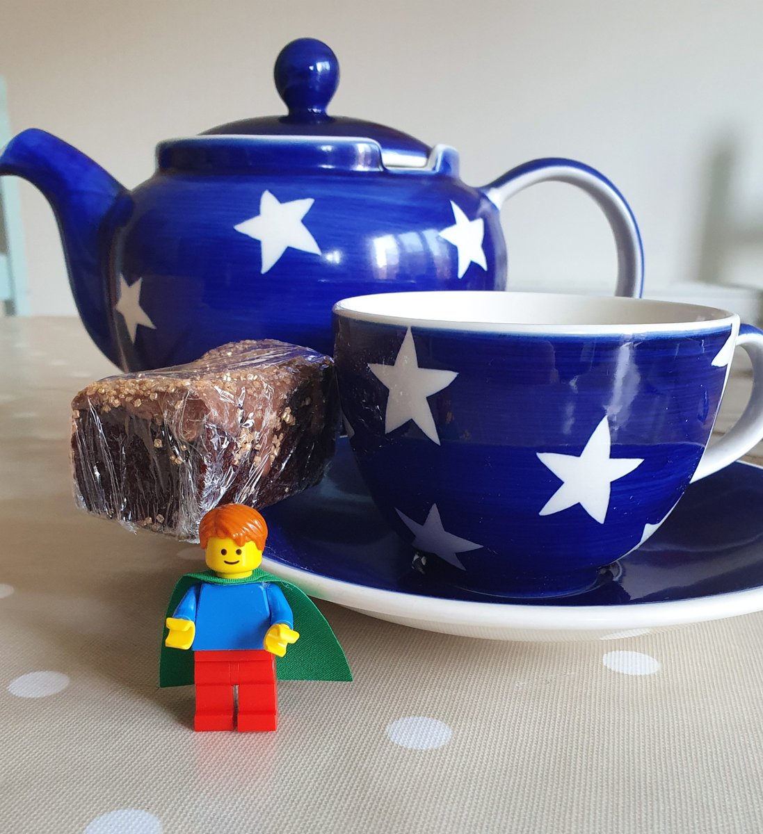 GhystonSoftware's tweet photo. Tea and cake with a difference today! Thanks to @naughty_brownie and the morale team for the delicious treats.  

Also brilliant to see the whole team together and catch up with whats been going on. 

#Morale #CakeSolvesEverything #Teamwork  #WFH https://t.co/1IpBgAz14F