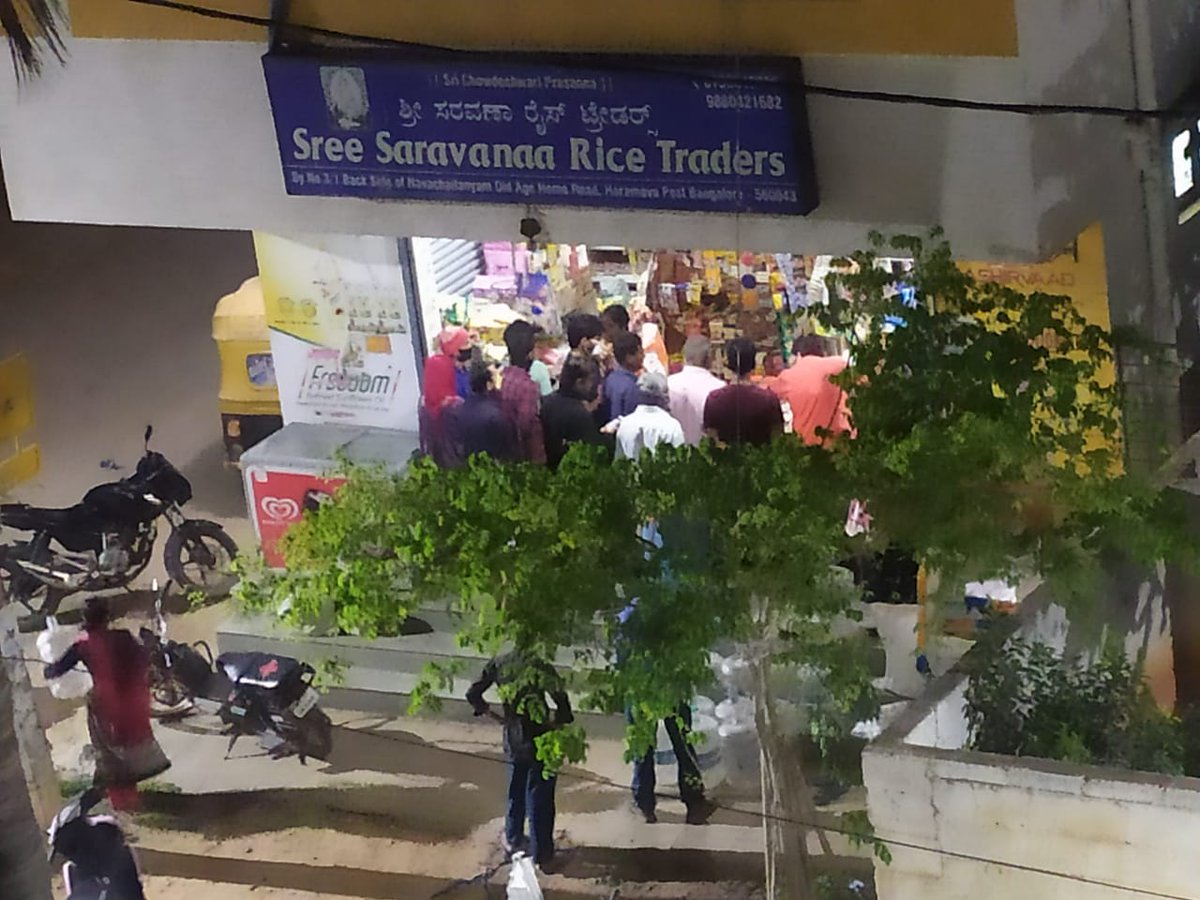 jppanda86's tweet image. But still all are Panic so No one is trying to understand that everything ll be available. Thats the reason forwhich they have started charging double for vegetables.@narendramodi @PMOIndia @ABPNews @aajtak @BJP4India Please Bhai log  dont Panic ...