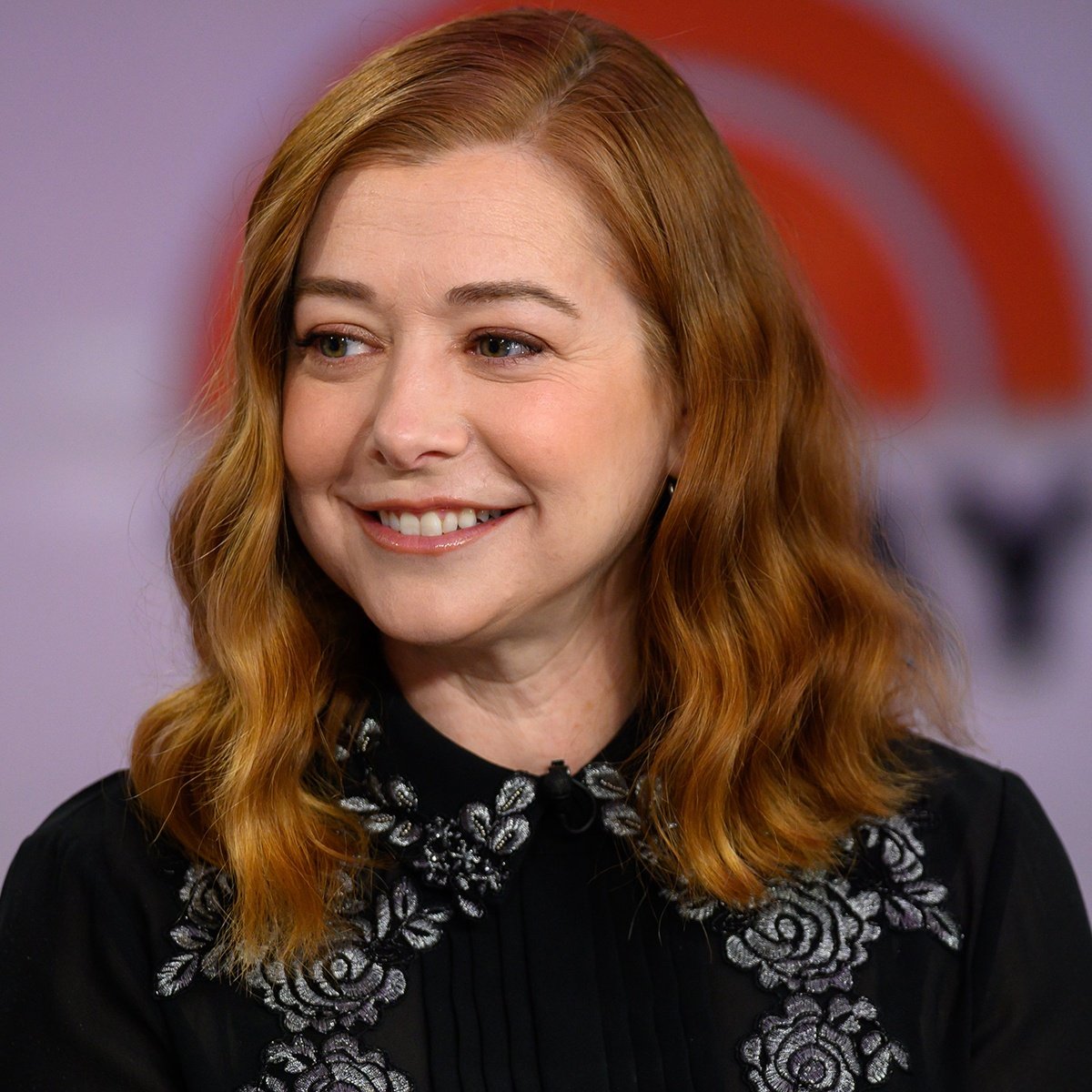 Happy 46th Birthday to the beautiful and talented Alyson Hannigan ! 