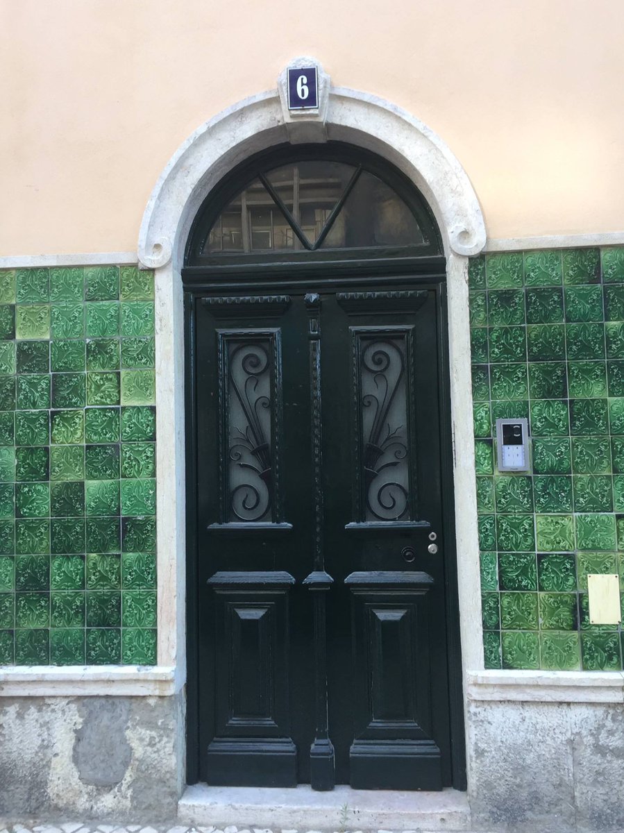 From January to May 1941, Hannah Arendt and her second husband Heinrich Blücher lived in Lisbon at Rua Sociedade Farmacêutica #6, while waiting to go to New York.
