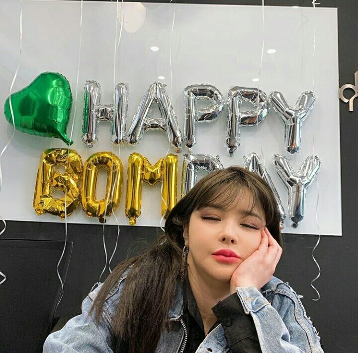 YGlSFAM's tweet photo. HAPPY 36th BIRTHDAY TO YOU QUEEN ♡ please stay safe and be happy 🌽💕 wishing u nothing but the best and happiness onlyyy ♡(◡‿◡✿)
#OurMiracleParkBom #ParkBomSpringDay https://t.co/9aQABfN3Ie
