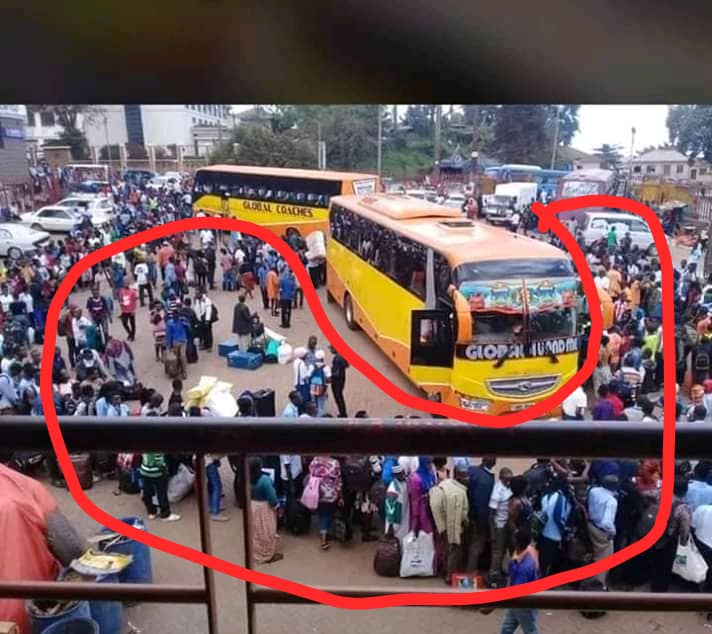 besiandrew's tweet photo. In addition, H.E.#Museveni warns:
🔸those inflating food prices will lose their trading licences for good. All essential food is grown in #Uganda. Through our turbulent past (wars of liberation, food was available)
🔸unnecesaary use of public transport.
#StaySafeUg #BwSafe https://t.co/hXfvs5plgN