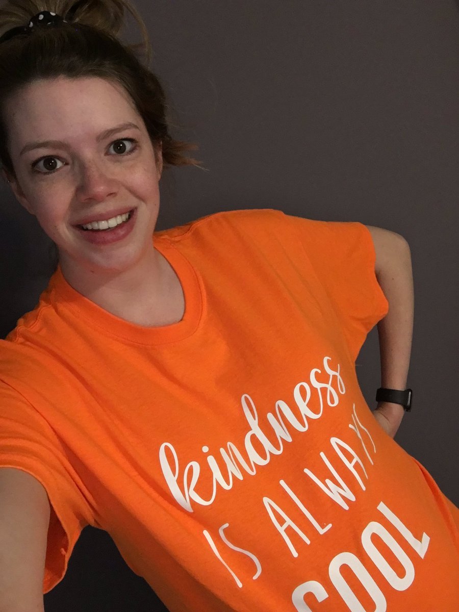 Lothian4thGrade's tweet photo. We may not be at school today, but the 4th Grade teachers are still united for #unityday #aacpsawesome 🧡🧡 https://t.co/BroDrxS2hK