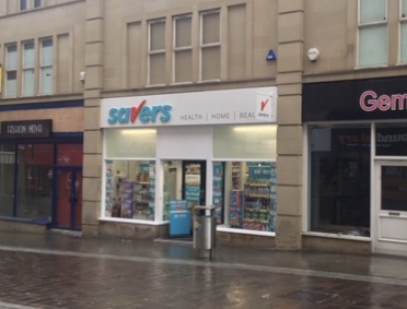 rd_retail's tweet photo. Marketing the shop on behalf of Pearl &amp; Coutts and negotiating a new letting to Savers Drugstore who opened their 500th store. https://t.co/Zyt4klL7CK