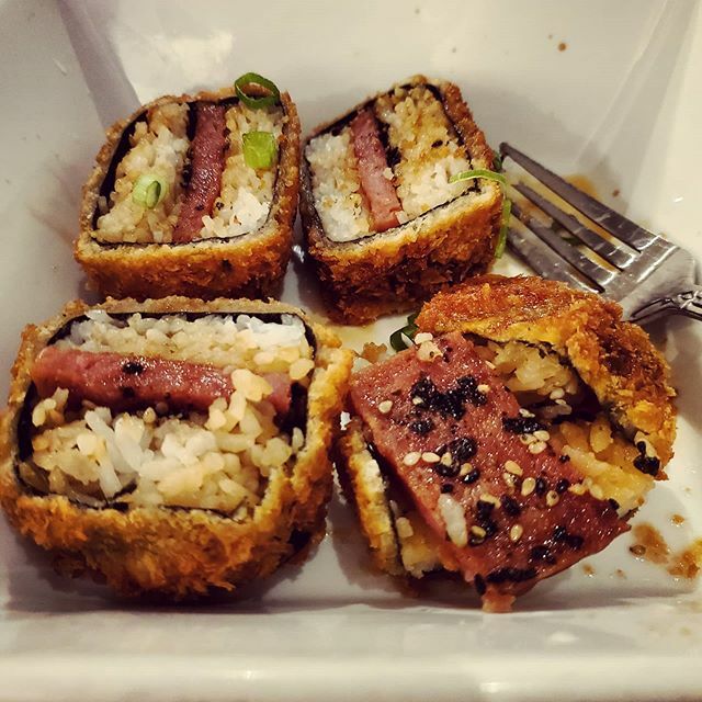 Dear Hawaii, I miss you, and your fried spam musubi... 😋🌺🥓🍙❤️ ift.tt/2WHEdSW