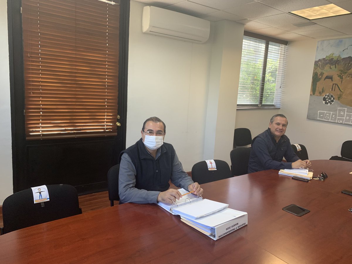 CelidaLopezc's tweet photo. Las reuniones que no puedan detenerse porque se siguen llevando a cabo actividades escenciales deben llevarse a cabo con #SusanaDistancia https://t.co/Yd5cK2jP4j