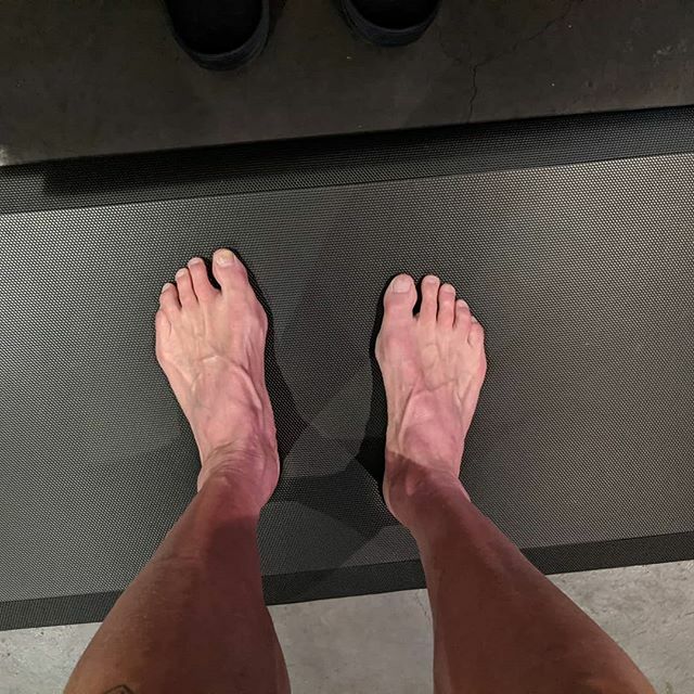 itsmartin's tweet image. #workingfromhome #barefootcomputing