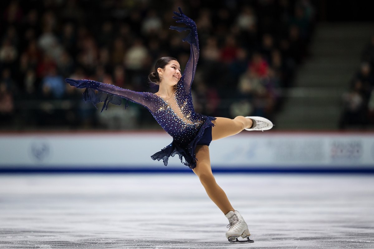 USFigureSkating's tweet photo. 👏👏 for the 2019-2020 season! 

SO many unforgettable moments, we want to know what were your favorite moments of the season ⁉

Reply below and let us know. ⤵ https://t.co/nUl4uAqC36