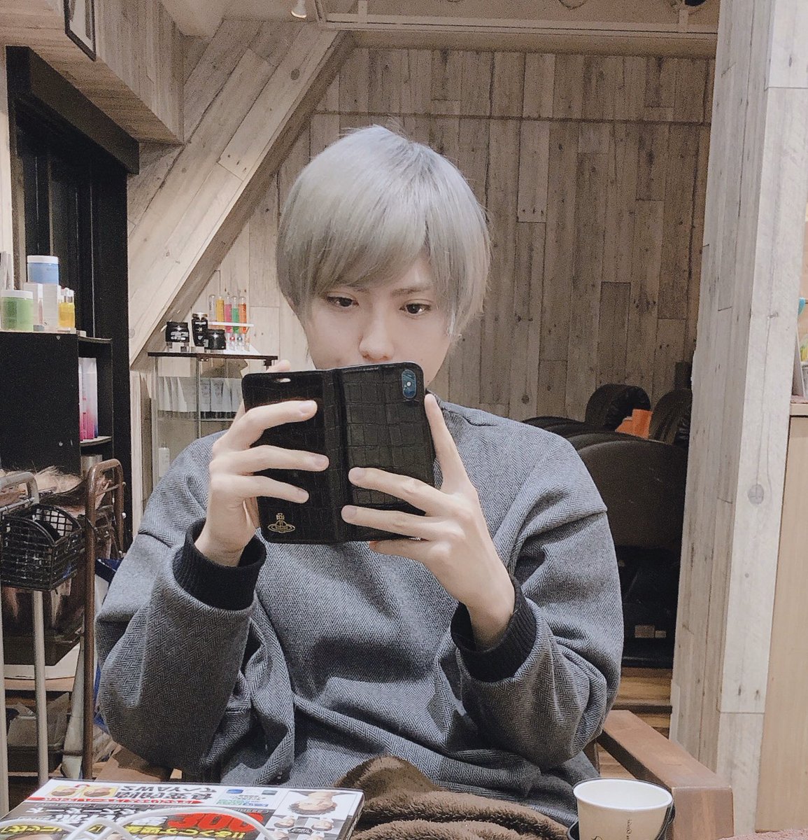 ユナイト 結 A Twitteren 渋谷にある美容院 Lapis Terraceさんに行って来ました 初めましてにも関わらず カットもカラーも良い感じで 綺麗なシルバーboyになりました あんじゅさん ありがとうございました 渋谷 美容院 Lapisterrace T Co Ta5dvoorbn