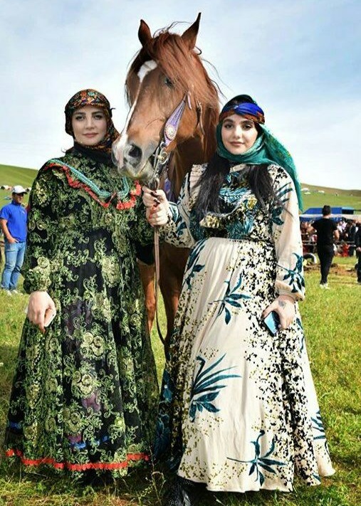 けるちゃ しかしあちらの遊牧民の女性の方が馬を操るところは本当に栄えますなぁ T Co Cj7k7tfe1w Twitter