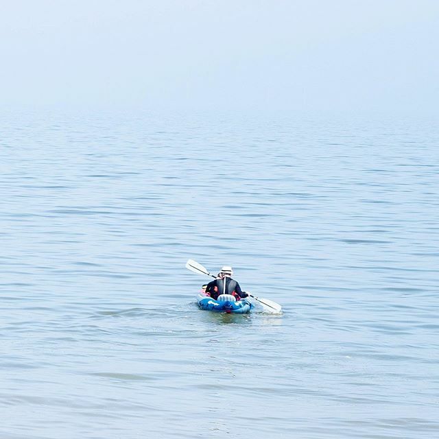 Keep your distance........I thought it was funny when I shot this, now not so! See the feed for the funny side, which now turns out I posted them in the wrong order by mistake, Doh! .
.
.
.
.
.
.
.
#keepyourdistance #socialdistancing #streetphotography #… ift.tt/2y33TPn