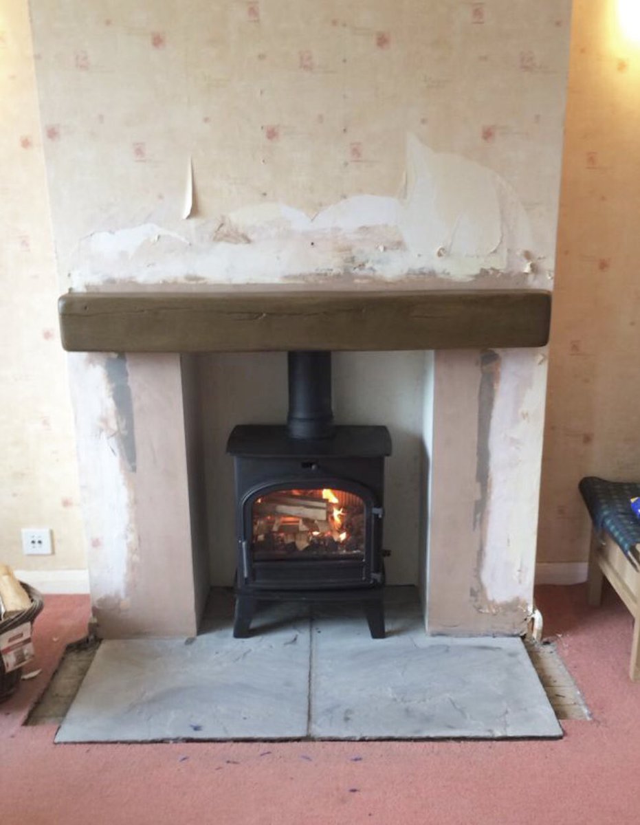 TheStoveCentre1's tweet photo. Our most recent installation of a @HunterStovesGrp Cleanburn Lovenholm Multifuel Stove installed into an existing opening with Slabs to form hearth and fireproof panels to internal walls with a Oak effect Geocast beam to finish #hunterstoves #thestovecentre https://t.co/Ym0WBcu2e4