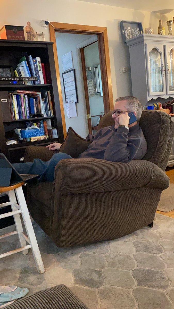 CZYZ01's tweet photo. Someone call the district, my sub won’t get off his phone and it’s distracting me from my learning https://t.co/MBUAeniq3e